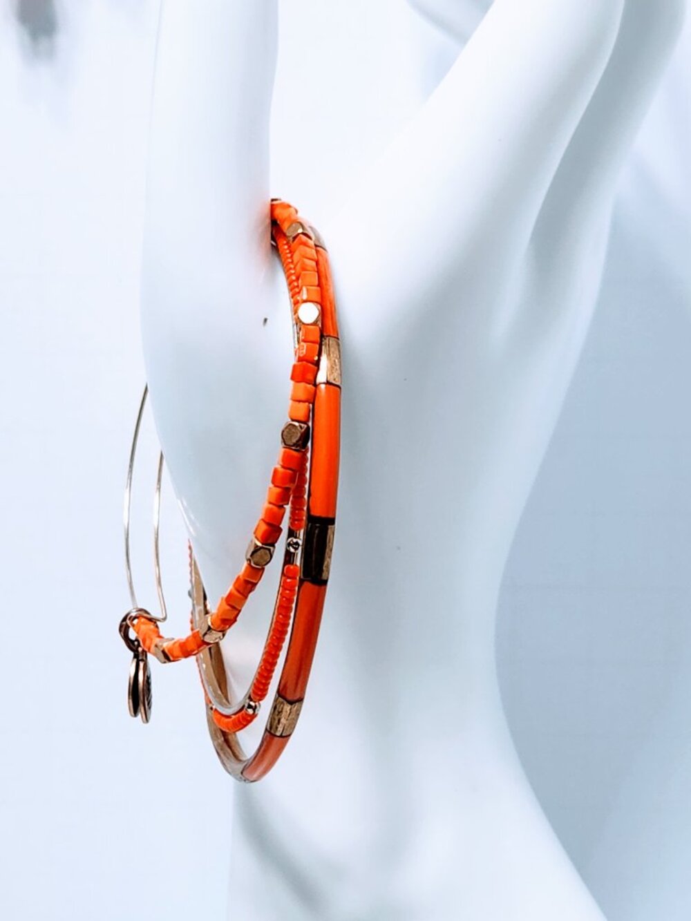Vibrant Orange Beaded Jewelry Set - Picture 7 of 8